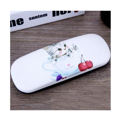 China 2021 Custom China Factory Leather Metal Logo Optical Glass Case Box Box With Cat Pattern for sale