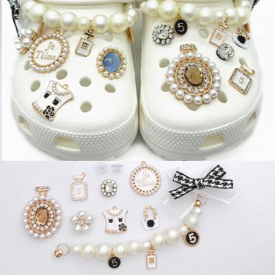 China Designer Charms Recommend Wholesale Metal Rhinestone Clog Charm For Croc Shoe Decoration for sale