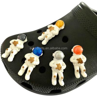 China Designer Charms Wholesale Shoe Charm Designer Charms For Clog Metal Bling Shoe Charm For Kids Gift for sale