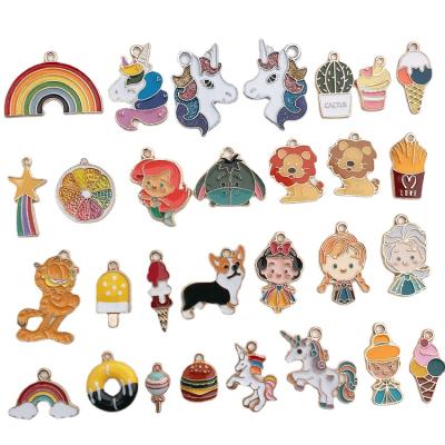 China Choke Charm Wholesale Enamel Alloy Oiled Charms Pendants For Diy Jewelry Making Accessories for sale