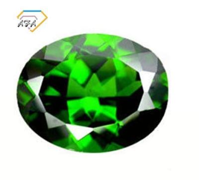 China Ovales grünes Chrom-Diopside Edelsteine für Anhänger 6mm × 8mm 1,3 Karat zu verkaufen