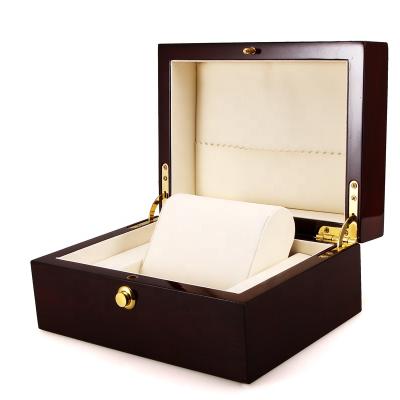 China Hot Selling Guangzhou Handmade Watch Packaging Box Luxury Gold Lock Wooden Watch Box Custom Logo for sale