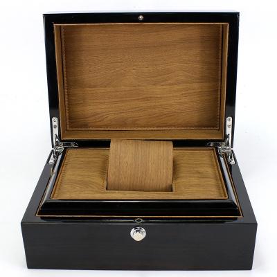 China High Quality Handmade Logo Wooden Watch Cases Wholesale Luxury Watch Packaging Custom Watch Box for sale