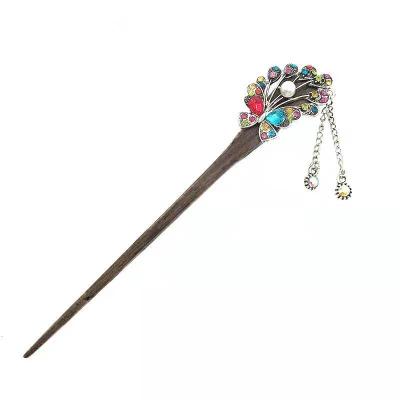 China Amazon WOODEN Hot Selling Long Tassels Hairpins Clips Wooden Hair Sticks for sale