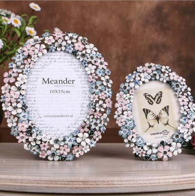 China American Simple Creative Diamond Photo Frame 3 Inch 6inch Birthday Wedding Photo Frame Decoration Frame for sale