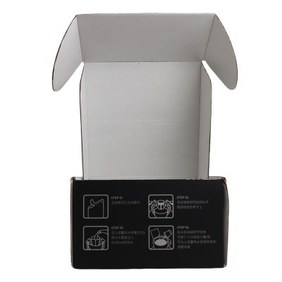 China Recyclable Recycled Material Cheap Color Shipping Paper Box For Clothing Packaging for sale