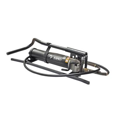 China Competitive Price FHP-7000 Hydraulic Hand and Foot Pump 1.35L for sale