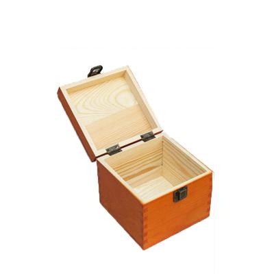 China China Decorative And Custom Cheap Pine Wood Packaging Boxes With Lid for sale