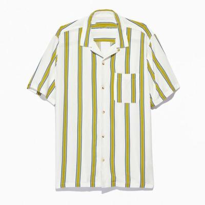 China Manufacturer Men Clothing Lightweight Breathable Custom Short Sleeve Vertical Striped Oversized Casual Shirts for sale