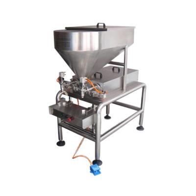 China Semi-automatic Liquid Beverage Double-heads Liquid Filler for sale