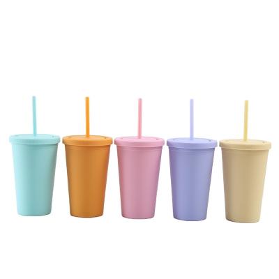 China Mazoho Sustainable Hot Sale Stocked 16 Ounce Colorful Mugs With Lids And Straws BPA Free Double Wall Matte Plastic Tumblers for sale