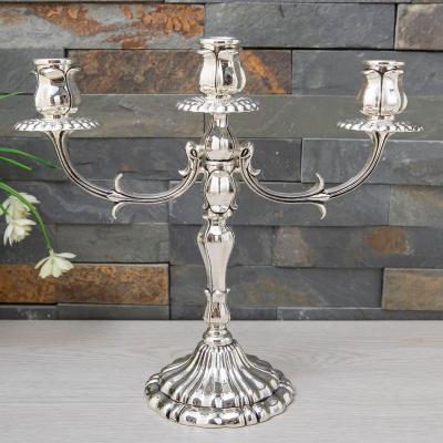 China QIAN HU Creative European Modern Romantic Candlestick Dinner Decoration Unique Turkish Metal Home Wedding Wedding Candle Holders for sale