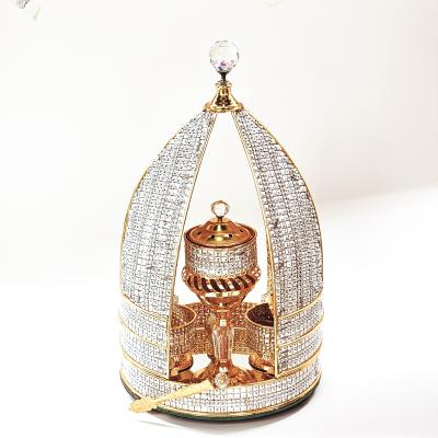 China QIAN HU 2021 CLASSIC ARABIC Elegant Metal Plate Gold Color Small Censer Holder Vintage Inset With Crystal for sale