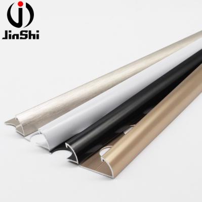 China Modern Aluminum Metal Ceramic Tile Corner Trim Curved Tile Edge Trim For Interior Design en venta