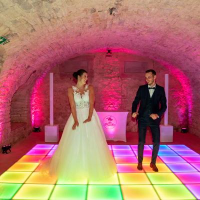 China Warehouse Pressure Sensitive Interactive Led Dance Floor for sale