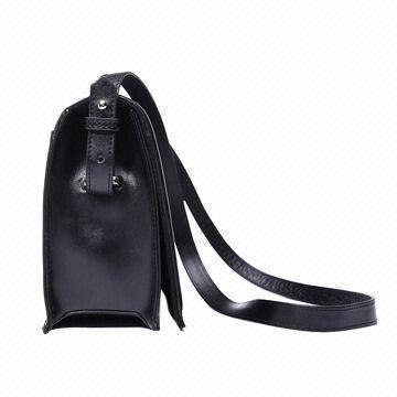 China Trendy Ladies Sling Bags for sale