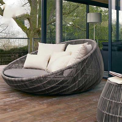 China Clean Outdoor Folding Oval Rattan Tent Sun Bed Beach Sofa Daybed Bed Chairs for sale