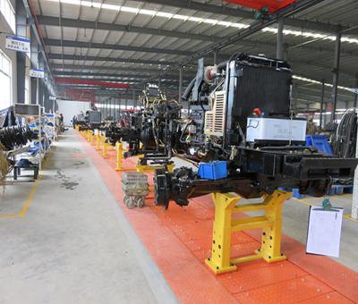 China Farm Tractor Fire Resistant Assembly Line for sale