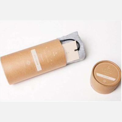 China Biodegradable Custom Modern Black Matte Cardboard Tissue Cylinder Tube Brown Paper Packaging Kraft Paper For White T-shirt for sale