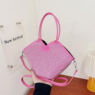 China Fashion Summer Shoulder Messenger Bag Purses And Irregular Sequin Purse Synthetic Leather Trim Designer Handbag Women 'S Shoulder Bag for sale