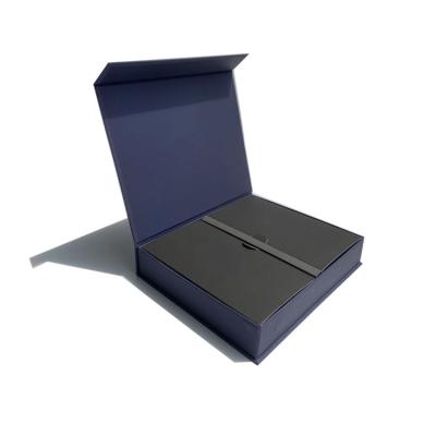 China Custom Paper Box Recycled Logo Blue Cardboard Gift Packaging Materials for sale