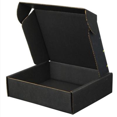 China Custom Printed Cardboard Recycled Materials Matt Black Corrugated Mailer Box for sale