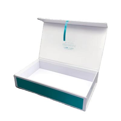 China Recyclable Custom Printed Biodegradable Recyclable Blue Magnetic Cardboard Gift Boxes for sale