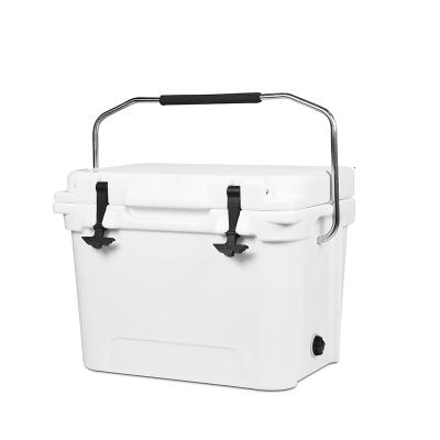 China OEM Waterproof Cooler Box 20qt Plastic Keep Food Ice Chest Drink Cooler for sale