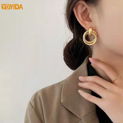 China Other new trendy classic gold filled small twisted circle stud earrings round statement women bulk earrings for sale