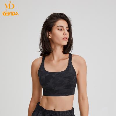 China Breathable Hot Sale Wholesale Shockproof Top Support Sports Yoga Bras For Women for sale