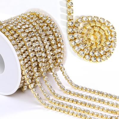 China Flatback New Fashion Glass Crystal Rhinestones Earrings Chain Sew On Trimming Close Cup Rhinestone Chains For Shoes Boots Decoration for sale