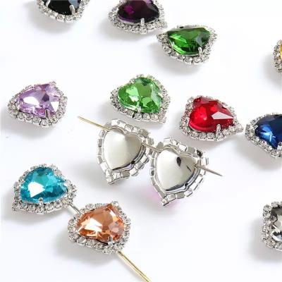 China Flatback Heart Shaped Crystal Buckle Glass Claw Drill Alloy Rhinestones Germ Decorations Manicure Jewelry Accessories For Nails for sale