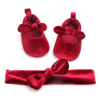 China Baby Shoes Breathable Cotton Anti Slip Casual Baby Shoes Crystal Baby Shoes With Headband Cute for sale