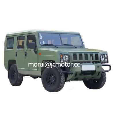 China Personalización Off Road BJ2036 Modelo 4x4 IVECO Diesel 136hp 4WD SUV 5 asientos coche de mando en venta