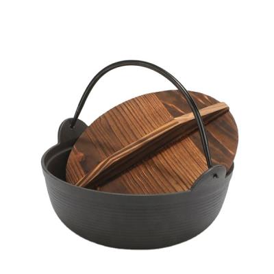 China Amazon Selling cast iron wok pan sukiyaki pan sukiyaki viable hot pot Japanese pre-seasoned cast iron Chinese hot pot with wooden lid for sale