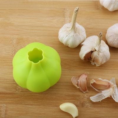 Cina Viable Round Garlic Silica Gel Peeler For Home Kitchen Accessories Garlic Peeler in vendita