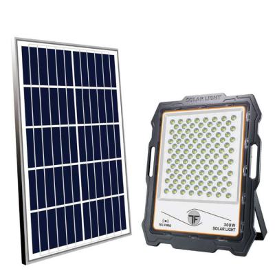 China Sensor 300W Luces Solares Fluter Flood Lights Outdoor Theme Park Sports Led Floodlight Solar Light for sale