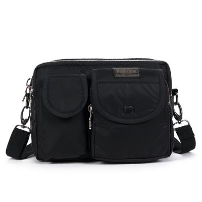 China Newest Fashinable Products Wholesale Unisex Custom Designer Men Messenger Bag for sale