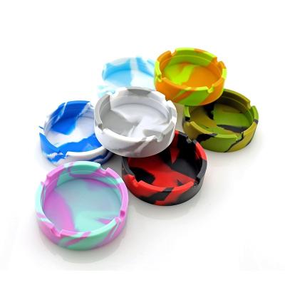 China 1pcs Single Silicone Soft Round Ashtray Portable Ash Tray Holder Luminous Anti-scalding Cigarette Holder Friendly for sale