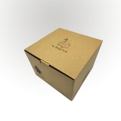 Cina Environmentally Friendly Craft Paper Material Brown Shipping Craft Gift Box With Customized Service in vendita