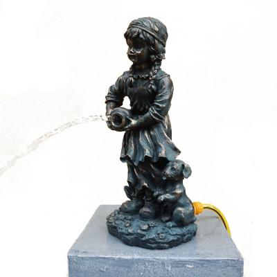 China Traditional Pond Spitter Resin Girl Figurine Statue Waterfall Fountain Garden Ornaments for sale