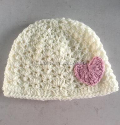 China Imitate Knitting Baby Beanie With Heart Animal Girl Crochet Acrylic Design for sale