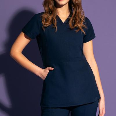 Cina Breathable Anti-wrinkle Fashionable Good Quality Hospital Medico Uniform Nursing Scrub Suit Uniforms Tracker Women Medical Scrub Sets in vendita