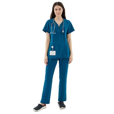 China Anti-Wrinkle Short Sleeve Medical Hospital Pants Pockets Female Uniform Fashionable Style Straight Type Scrubs Suit à venda