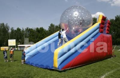 China Trilha de competência da bola do PVC Zorb, rampa de Zorb usada na pastagem ou campo de neve à venda