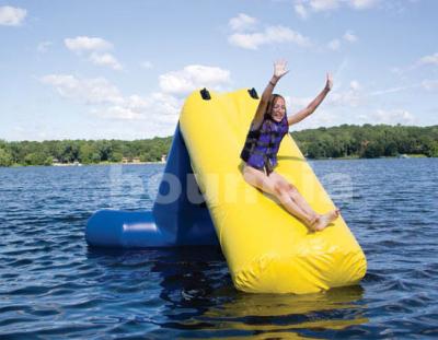 China Tobogán acuático flotante inflable hermético de los niños para el lago en venta