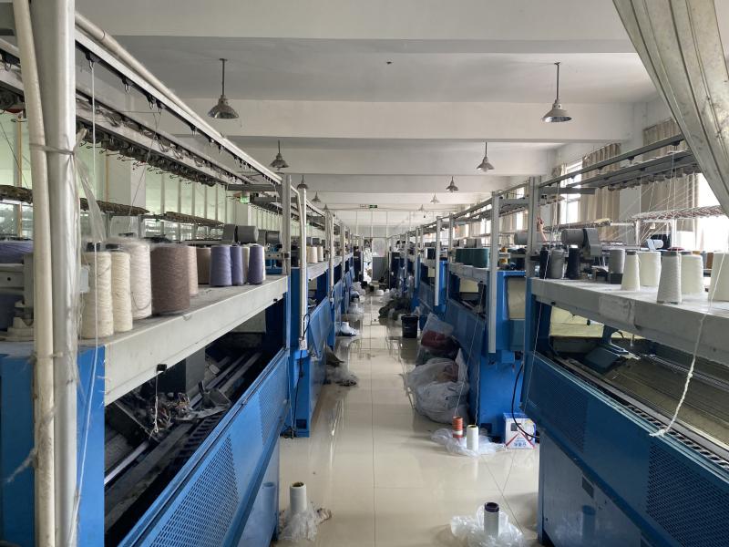 Verified China supplier - Yiwu Chenyou Kniting Co., Ltd.