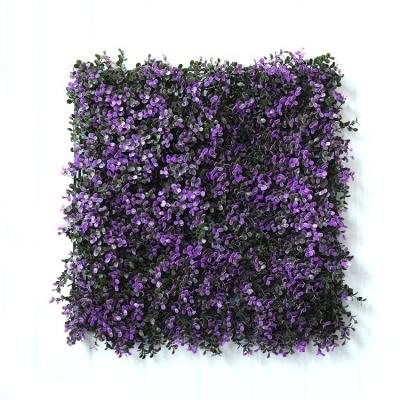 China Minimalist 50*50cm UV-protect Plastic Fence Boxwood Artificial Hedge Panel For Wall Decor for sale