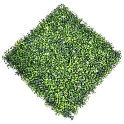 China Contemporary Artificial Boxwood Panels Faux Hedge Wall Backdrop, Green Boxwood Wall Carpet For Outdoor, Balcony Wall for sale