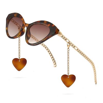 China New Fashion Retro Sunglasses Cat Eye Sunglasses Small Frame Heart Sunglasses Trend UV400 Protection Eyewear Streetwear Sun Glasses CC0978 for sale